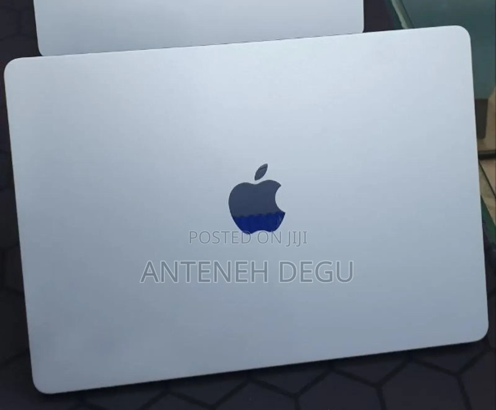 New Laptop Apple MacBook 16GB Apple M4 SSD 256GB