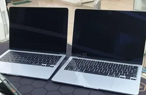 New Laptop Apple MacBook 16GB Apple M4 SSD 256GB
