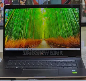 Photo - New Laptop HP Spectre 16GB Intel Core I7 SSD 512GB