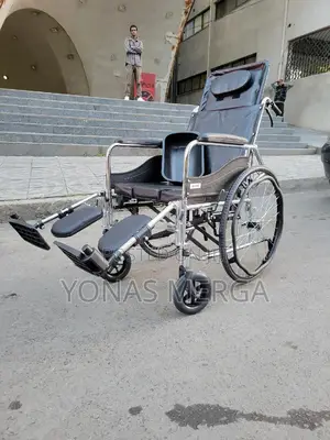 Multi-Use Wheelchair勵鄜commodo Wheelchair竈፪easy to Fold,Easy to Store