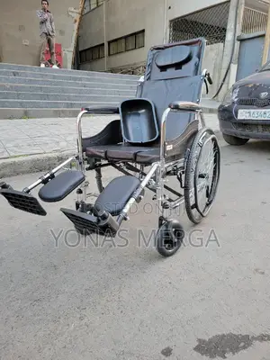 Reclining Wheelchair-the Bucket Can Be Installed Under the Seat