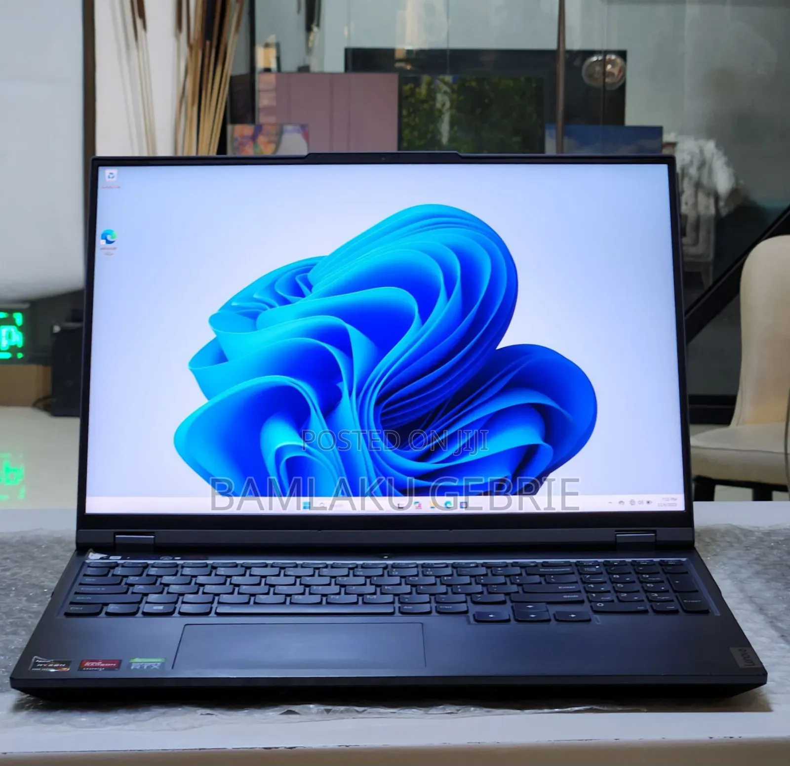 New Laptop Lenovo Legion 5 16GB AMD Ryzen 7 SSD 1T