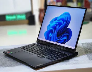 New Laptop Lenovo Legion 5 16GB AMD Ryzen 7 SSD 1T