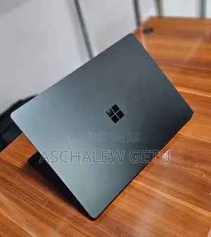 New Laptop Microsoft Surface 16GB Intel Core I7 SSD 1T