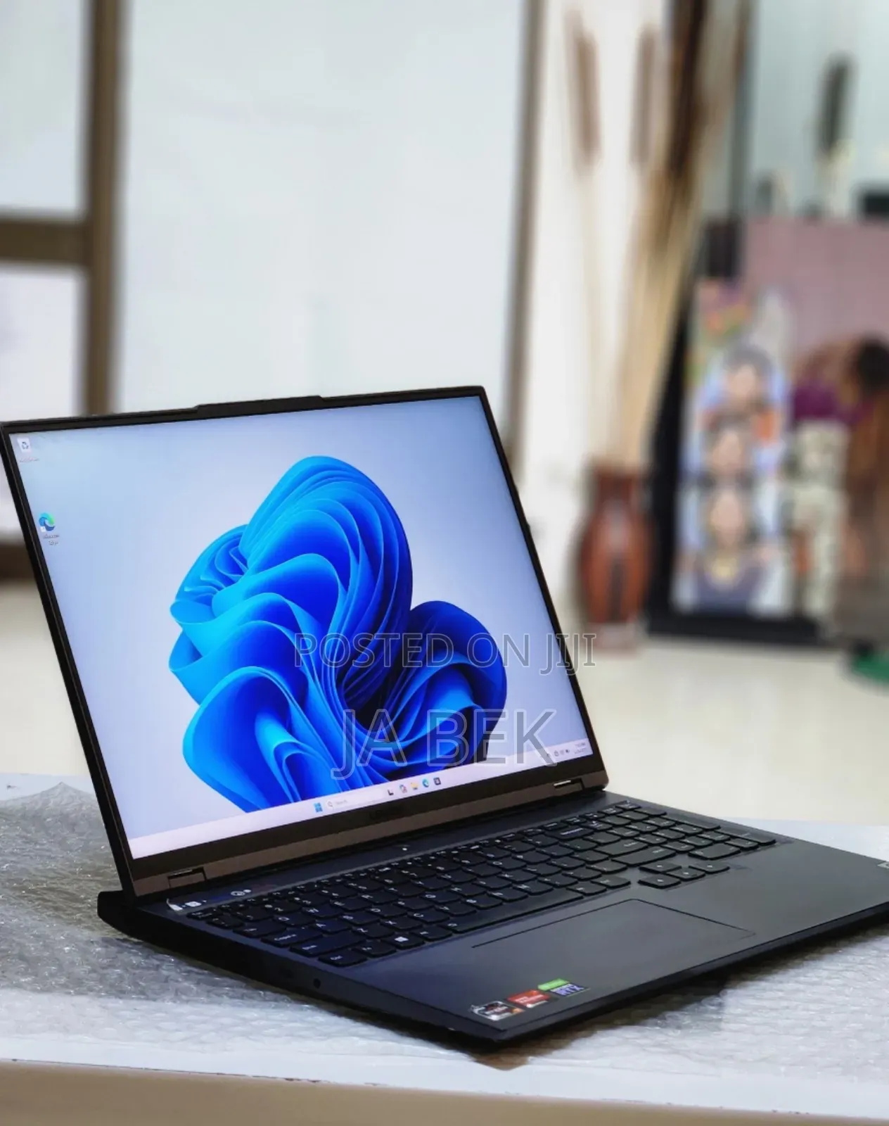 New Laptop Lenovo Legion 5 16GB AMD Ryzen 7 SSD 1T