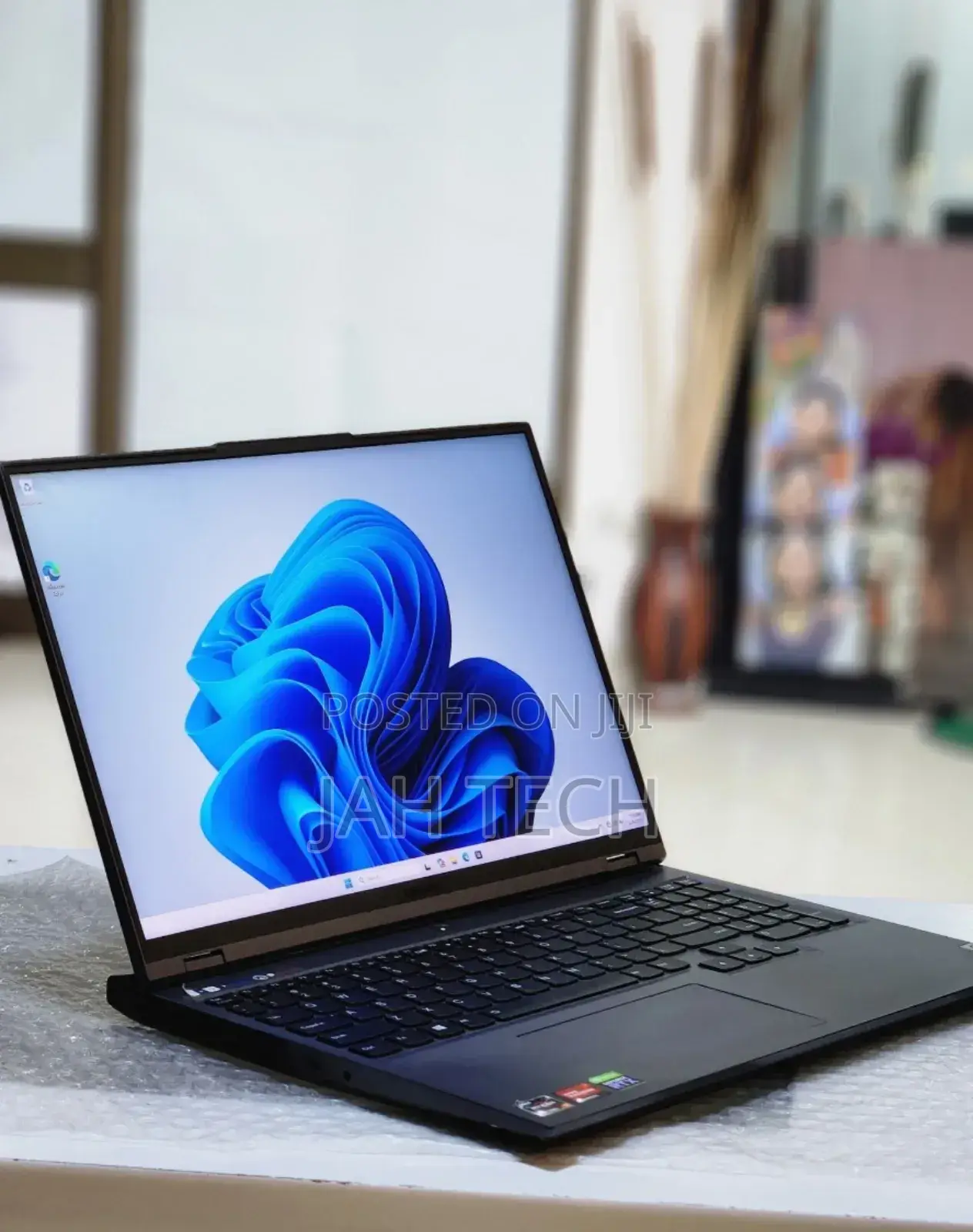 New Laptop Lenovo Legion 5 16GB AMD Ryzen 7 SSD 1T
