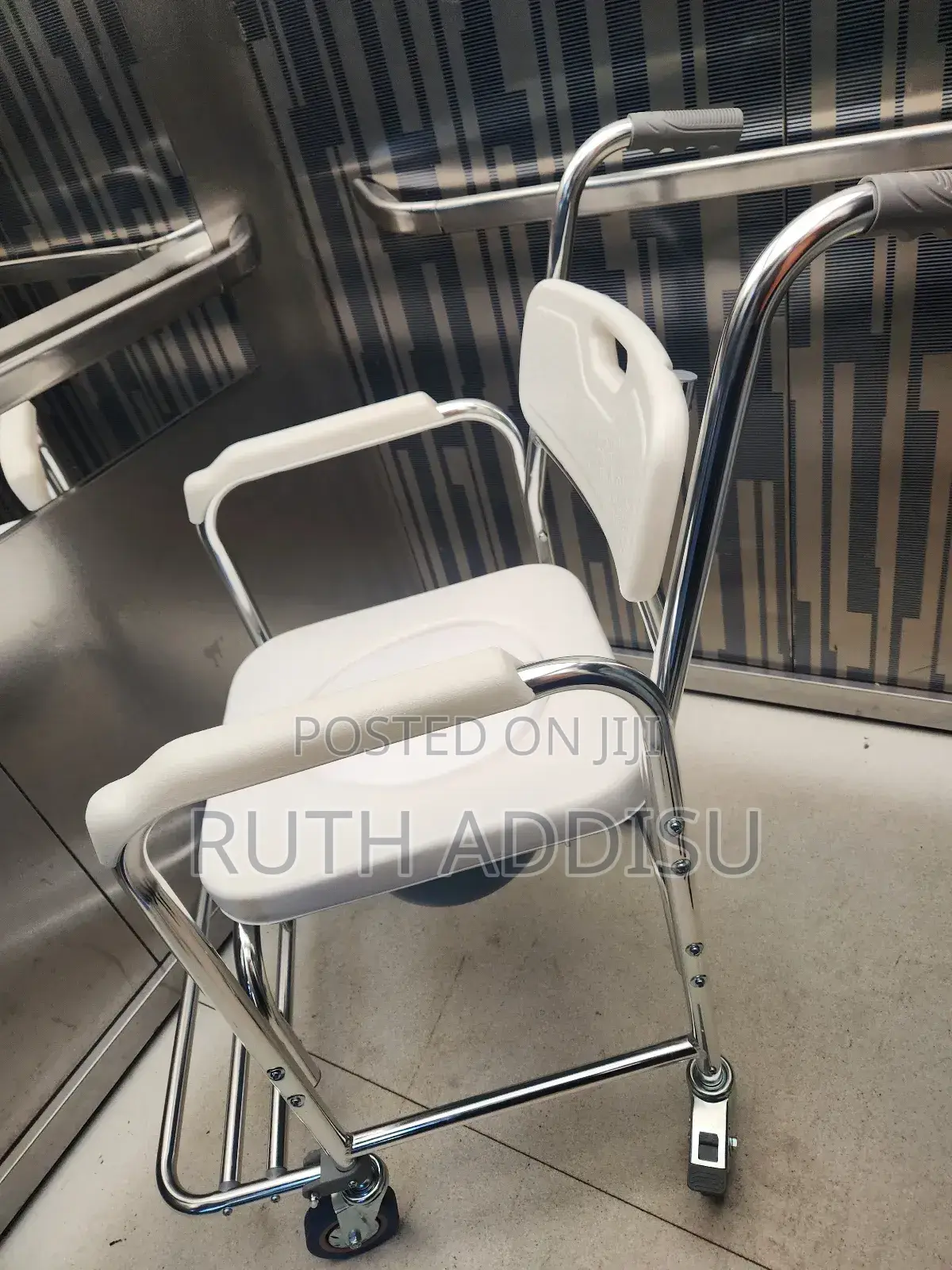 Commode Wheelchair序曲wheelchair較少toilet Wheelchair者別wheelchair Commode