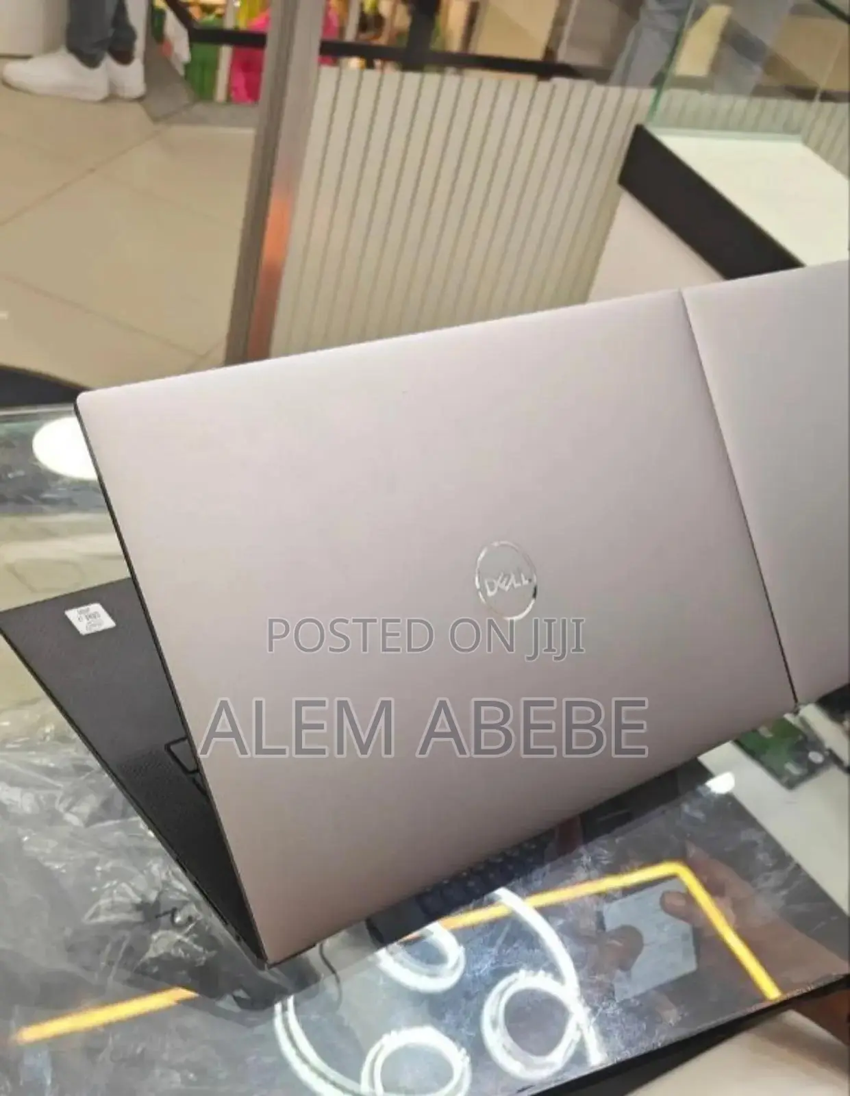 New Laptop Dell Precision 5550 16GB Intel Core I7 SSD 512GB