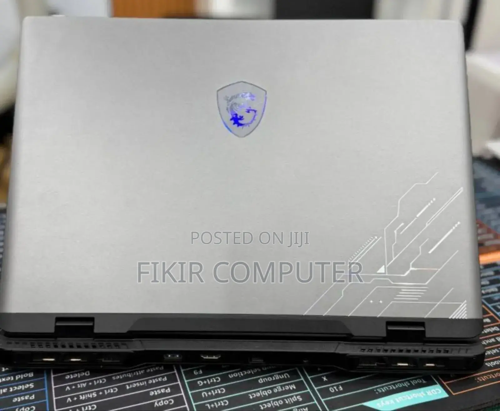 New Laptop MSI Raider GE68HX 13vi-202us 16GB Intel Core I7 SSD 1T