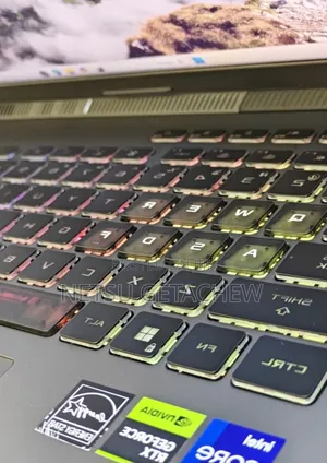 New Laptop Asus ROG Strix G15 16GB Intel Core I9 SSD 1T