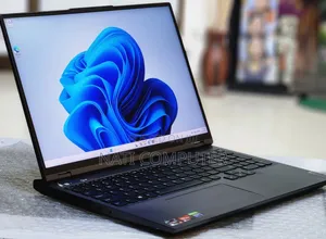 New Laptop Lenovo Legion 5 16GB AMD Ryzen 7 SSD 1T
