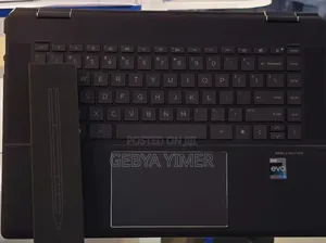 New Laptop HP Spectra 13 16GB Intel Core I7 SSD 1T