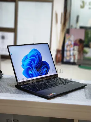 New Laptop Lenovo Legion 5 16GB AMD Ryzen 7 SSD 1T