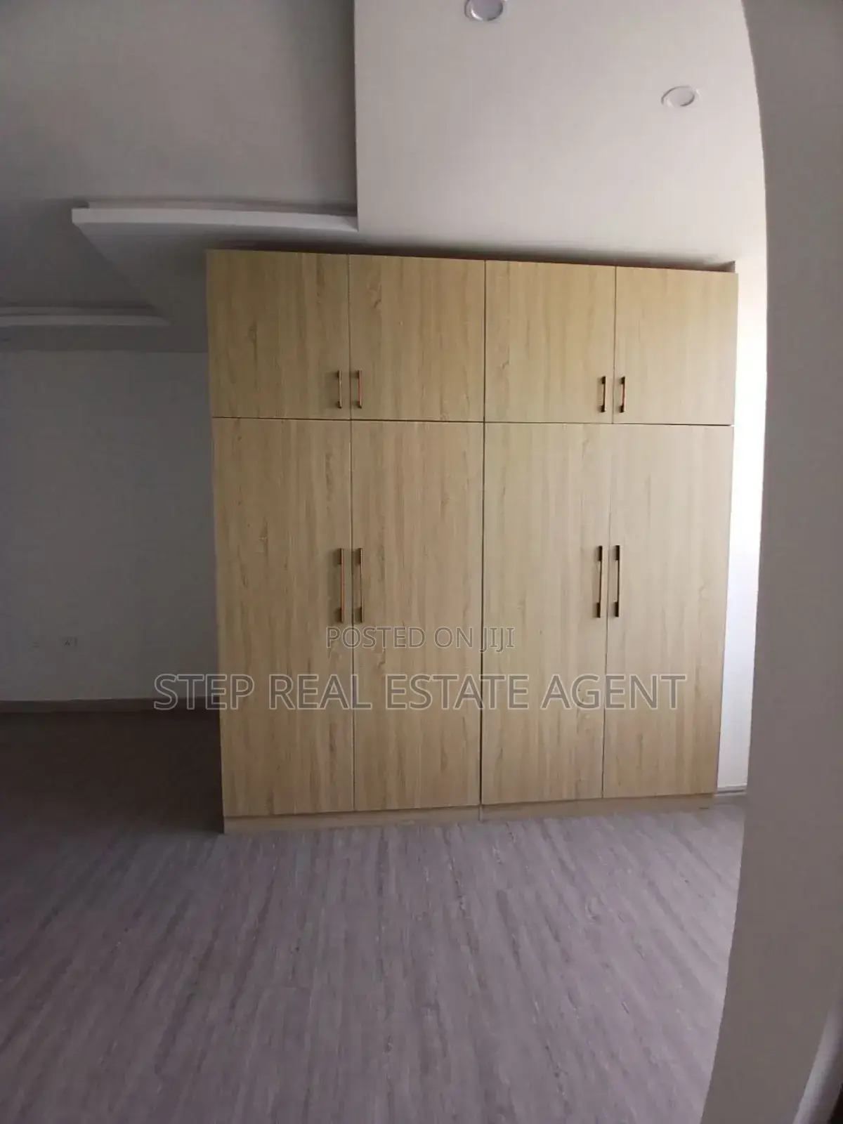 3bdrm Apartment in Yeka for rent