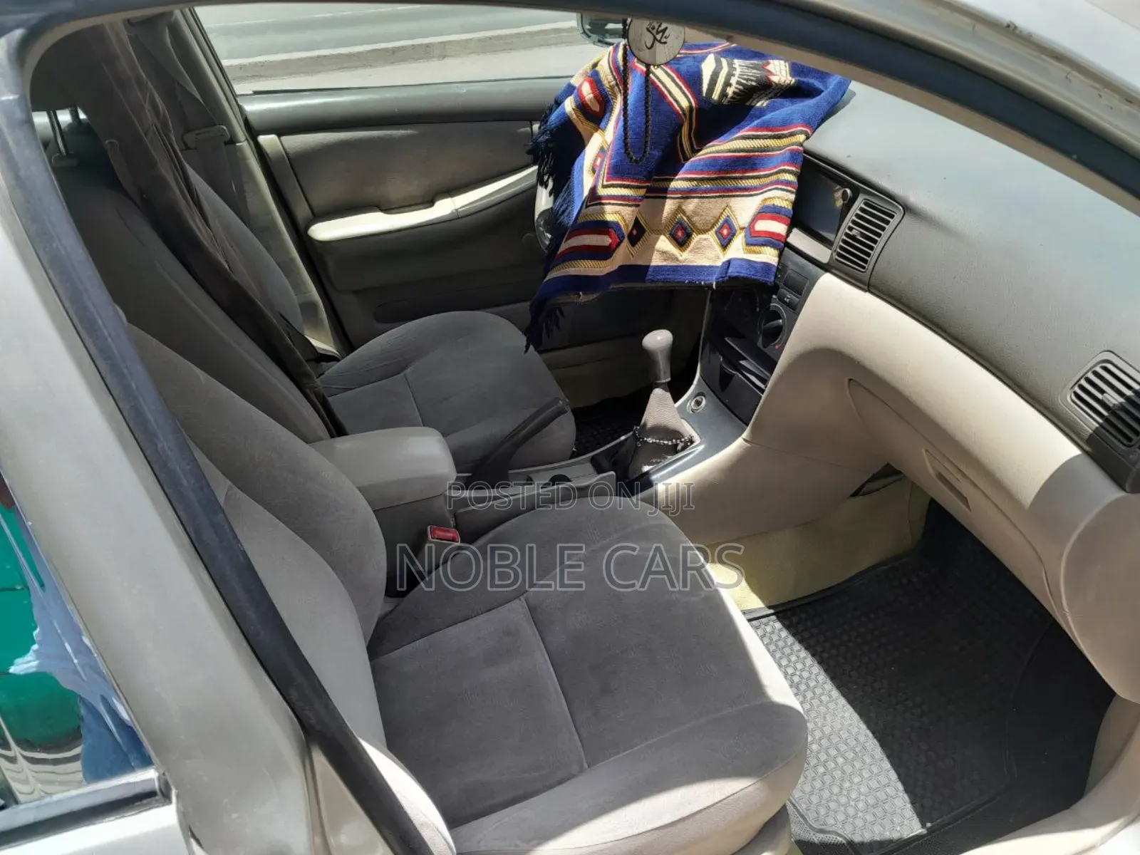 Toyota Corolla 2003 Gold