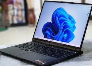 New Laptop Lenovo Legion 5 16GB AMD Ryzen 7 SSD 1T