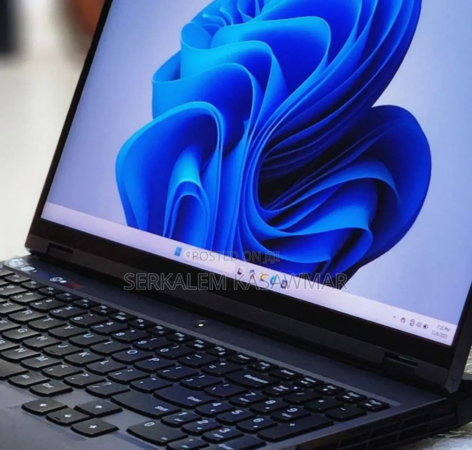 New Laptop Lenovo Legion 5 16GB AMD Ryzen 7 SSD 1T