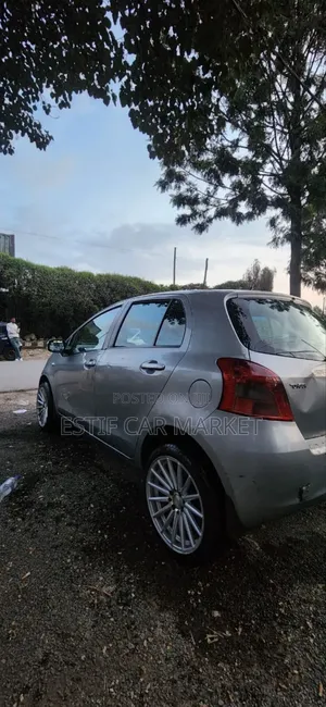 Toyota Yaris 2006 Gray