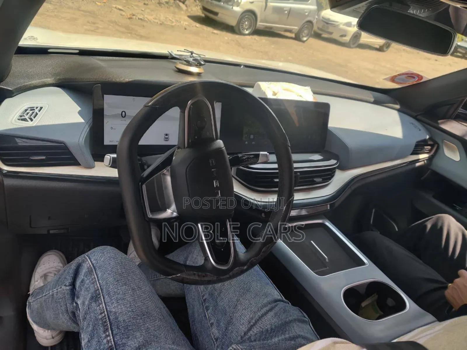 Chery eQ7 2024 Ivory