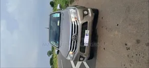 Toyota Hilux 2018 Gold