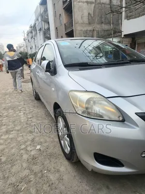 Toyota Yaris 2009 Silver