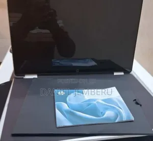 New Laptop HP OmniBook 5 Flip 16GB Intel Core Ultra 7 SSD 1T