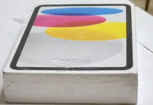 Photo - New Apple iPad 10.2 (2021) 64 GB Silver