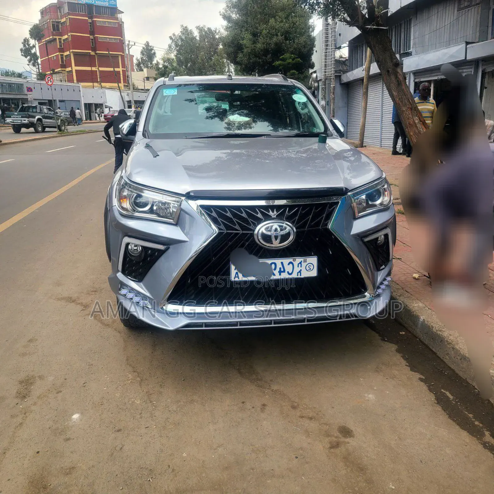 Toyota Hilux 2019 Silver