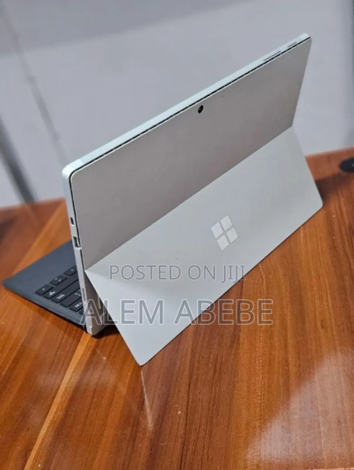 New Laptop Microsoft Surface Pro 7 8GB Intel Core I5 SSD 128GB