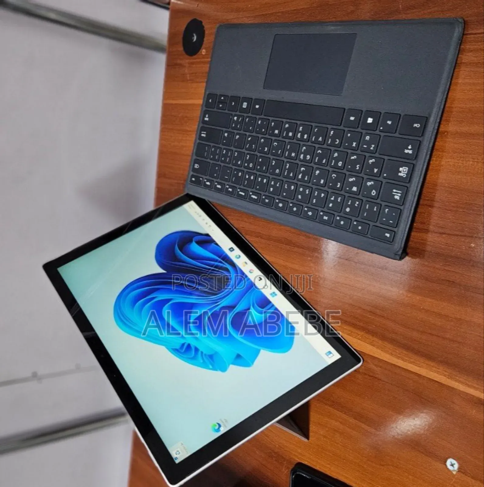 New Laptop Microsoft Surface Pro 7 8GB Intel Core I5 SSD 128GB