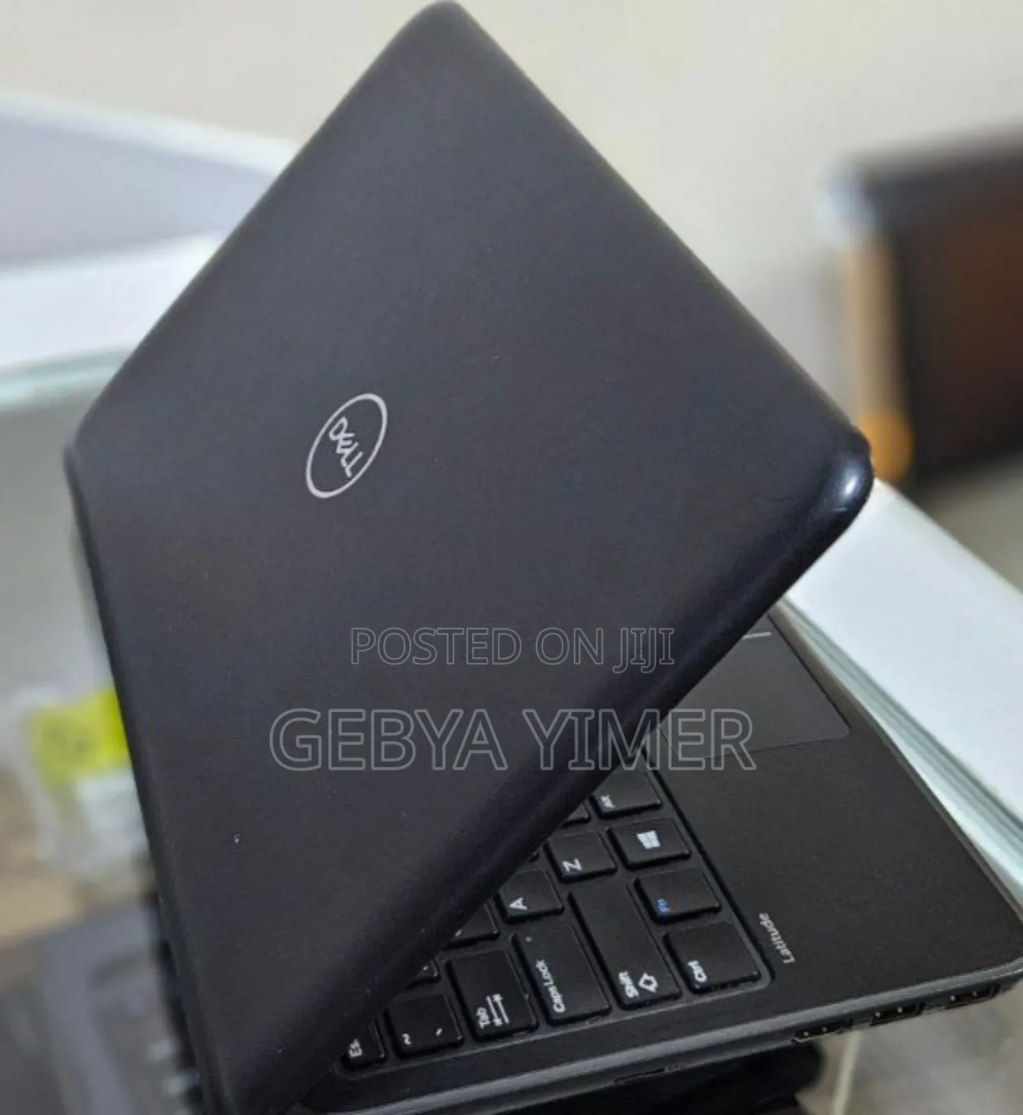 New Laptop Dell Latitude 3180 8GB Intel Core I7 SSD 128GB