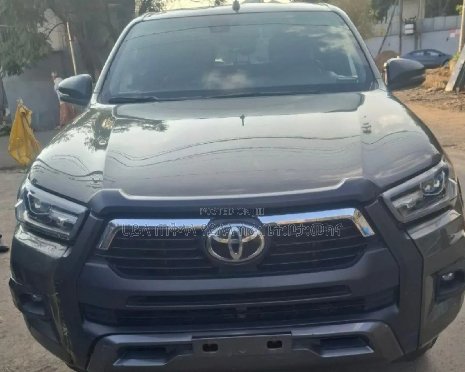 Toyota Hilux 2023 Teal