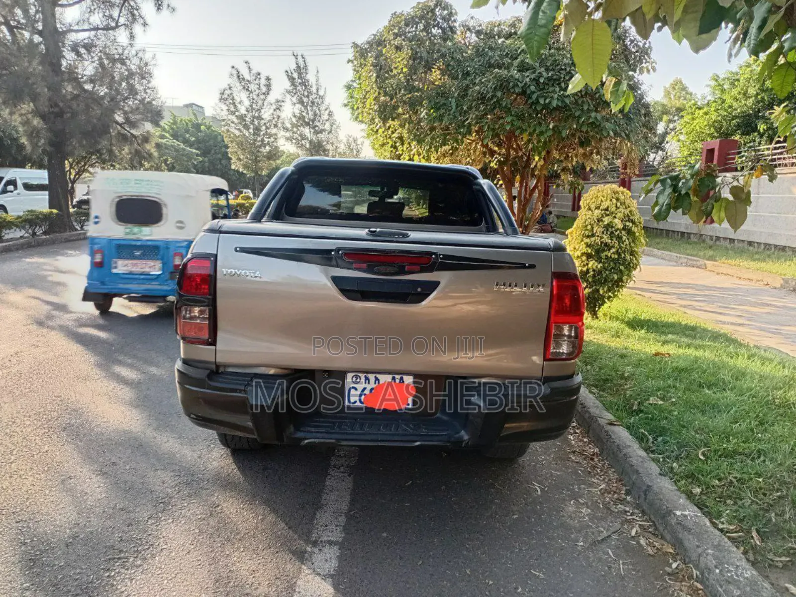 Toyota Hilux 2019 Gray