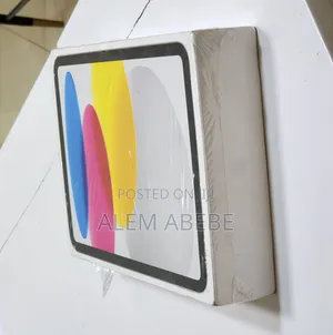 Photo - New Apple iPad (2022) 64 GB