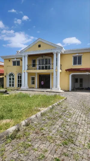 Photo - Furnished 8bdrm House in Ccd Real State, Oromia-Finfinne for sale