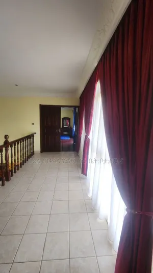 Furnished 8bdrm House in Ccd Real State, Oromia-Finfinne for sale
