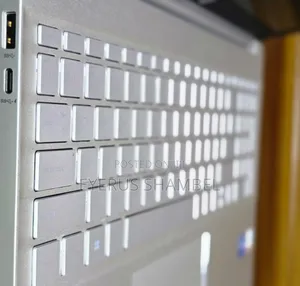 New Laptop HP Pavilion 15 8GB Intel Core I5 SSD 512GB