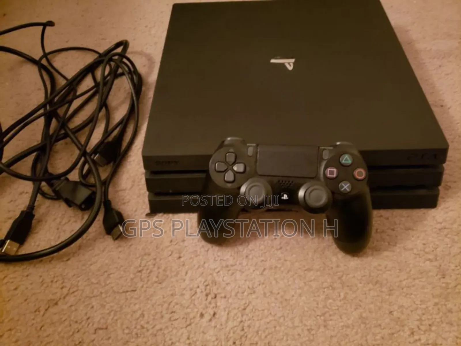 Playstation 4 Pro Jealbreak ከ15 በላይ Game አለው