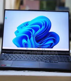 New Laptop Lenovo Legion 5 16GB AMD Ryzen 7 SSD 1T