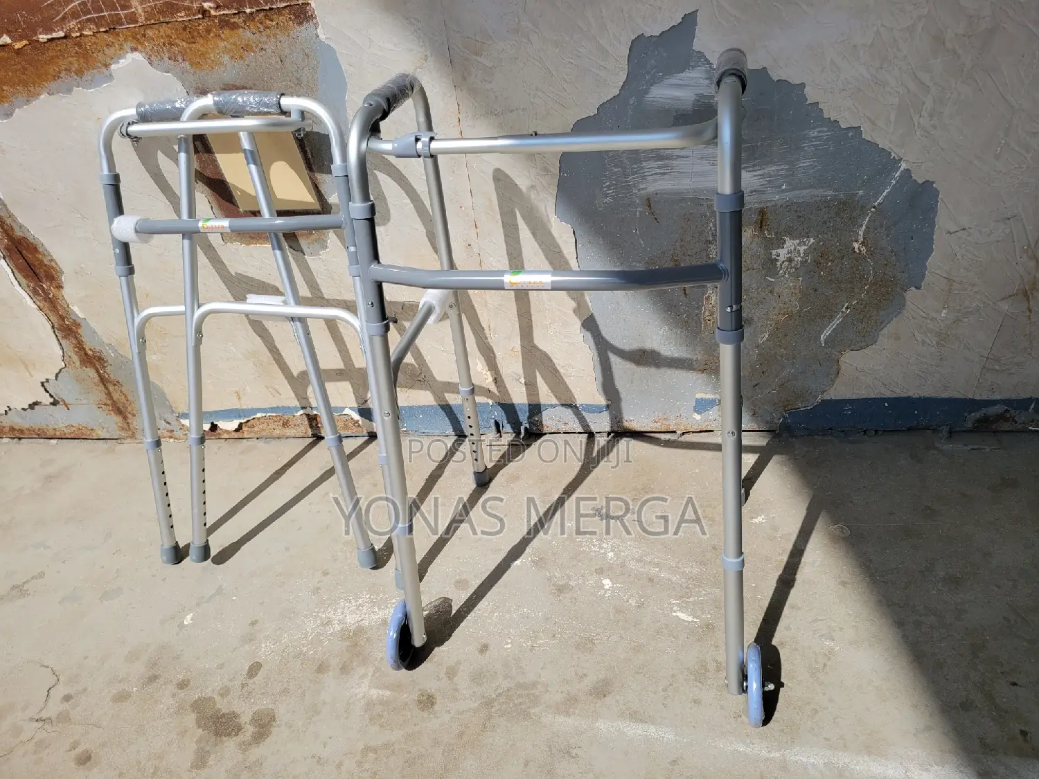 4legged Walker翻₶Walker Weighing 2.76 Kg Has Combined Lightness