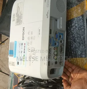Photo - New Epson Cb-X39 Projector