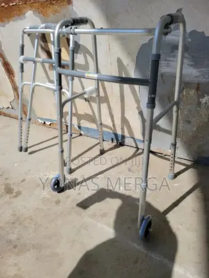 Photo - Four Legs Walker宦፹medical King Walkers for Seniors፥卌walker for Move