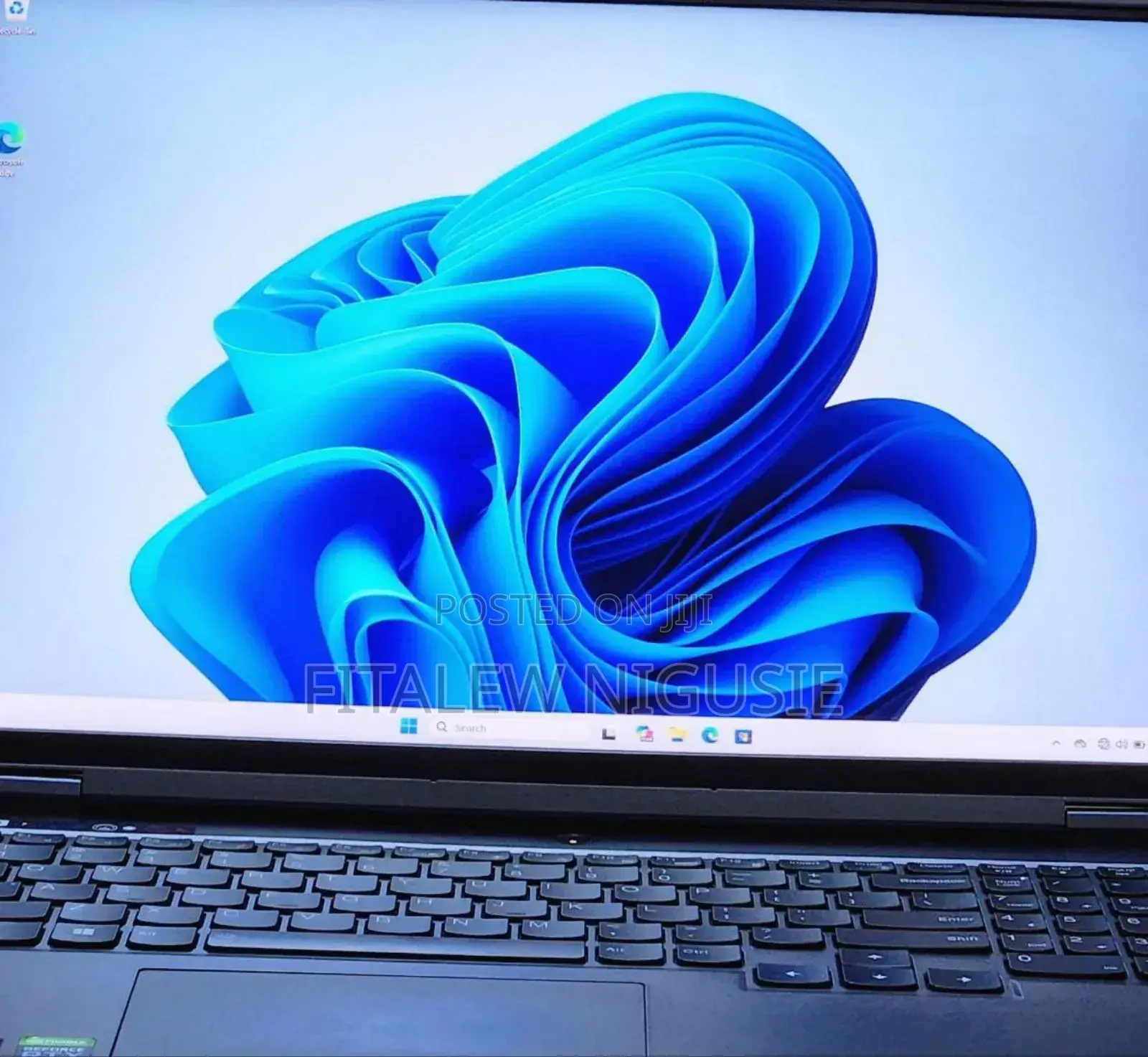 New Laptop Lenovo Legion 5 16GB AMD Ryzen 7 SSD 1T