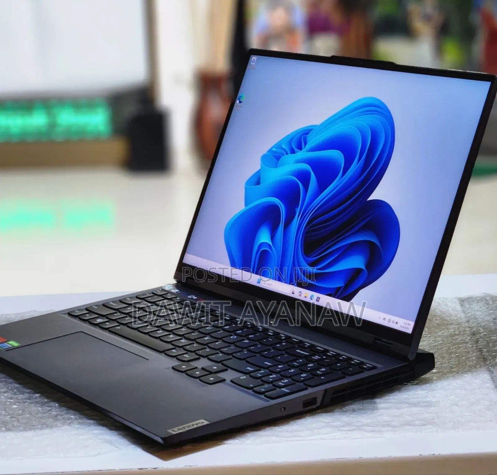 New Laptop Lenovo Legion 5 16GB AMD Ryzen 7 SSD 512GB