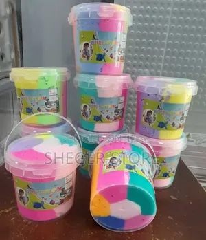 Top Supper Light Clay/Mud (በአንዱ ባልዲ ውስጥ 6 አይነት ቀለም ያላቸው ፕላስቲክ ጭቃዎች አሉት