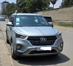 Photo - Hyundai Creta 2020 Silver