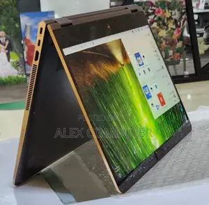 New Laptop HP Spectre X360 15 16GB Intel Core I7 SSD 512GB