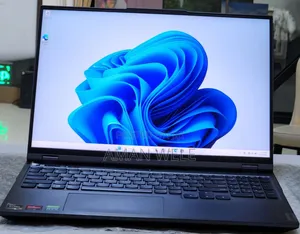 New Laptop Lenovo Legion 5 16GB AMD Ryzen 7 SSD 1T
