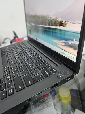 New Laptop Dell Latitude 14 8GB Intel Core I5 SSD 256GB