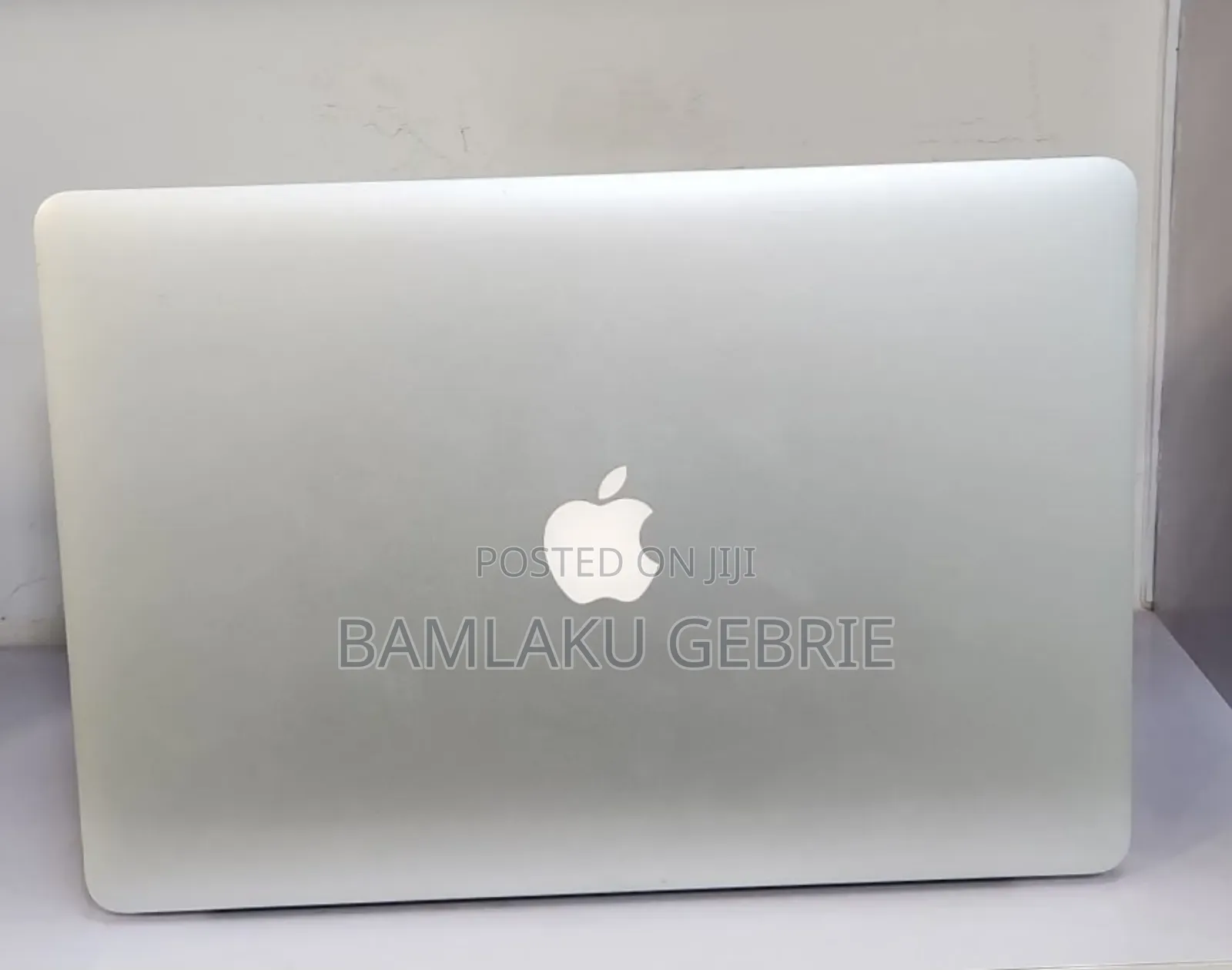 New Laptop Apple MacBook Pro 2015 16GB Intel Core I7 SSD 512GB